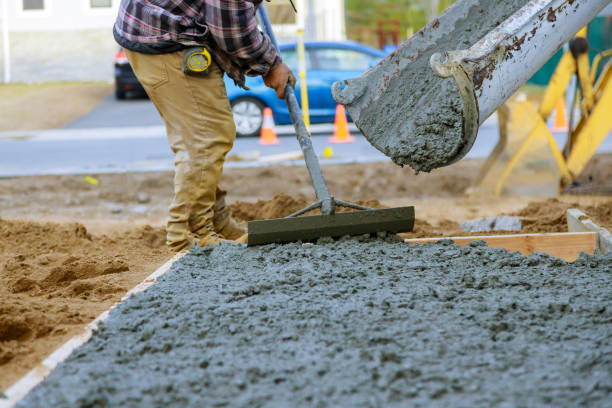 Best Concrete Contractor Near Me  in La Mesa, CA